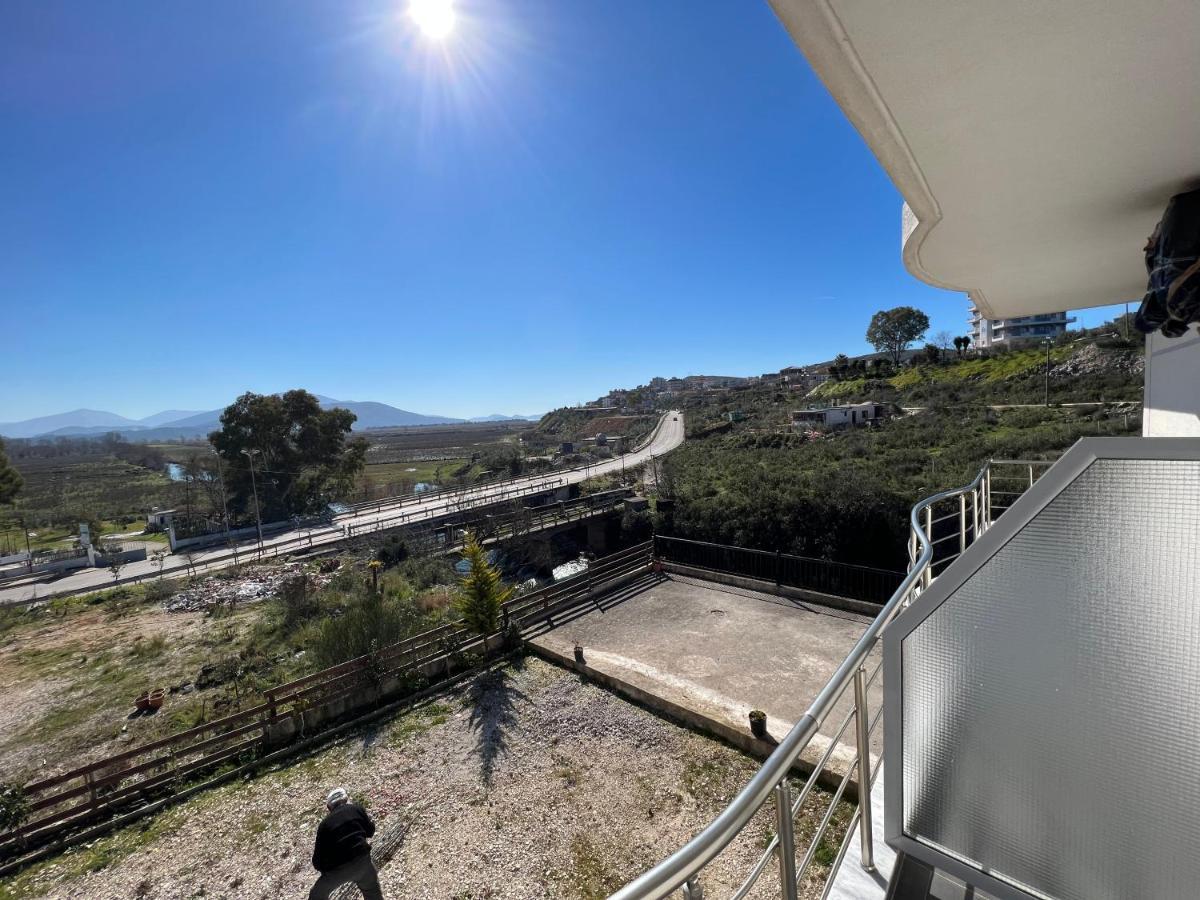 Hotel Irini Sarande Bagian luar foto