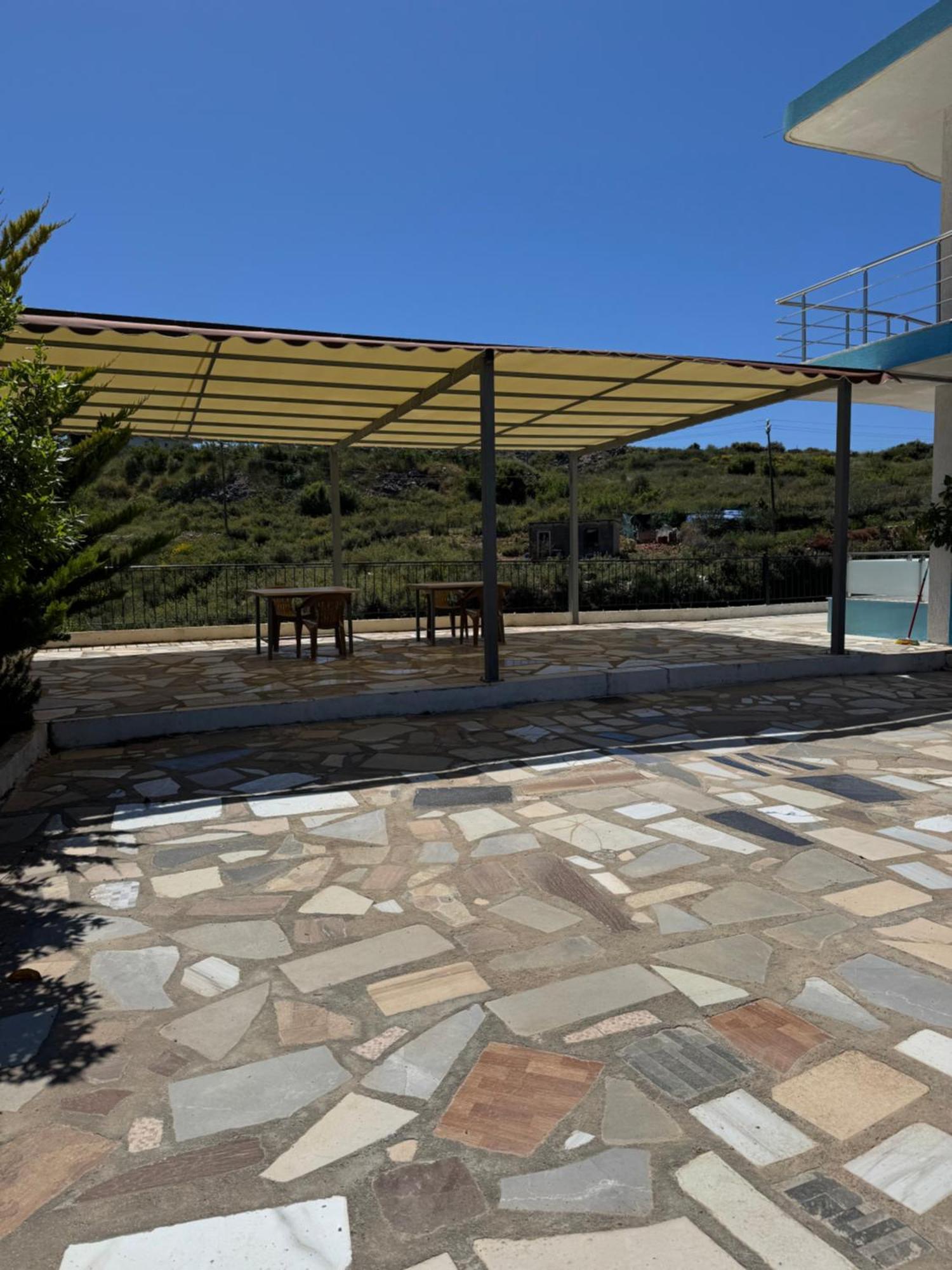 Hotel Irini Sarande Bagian luar foto