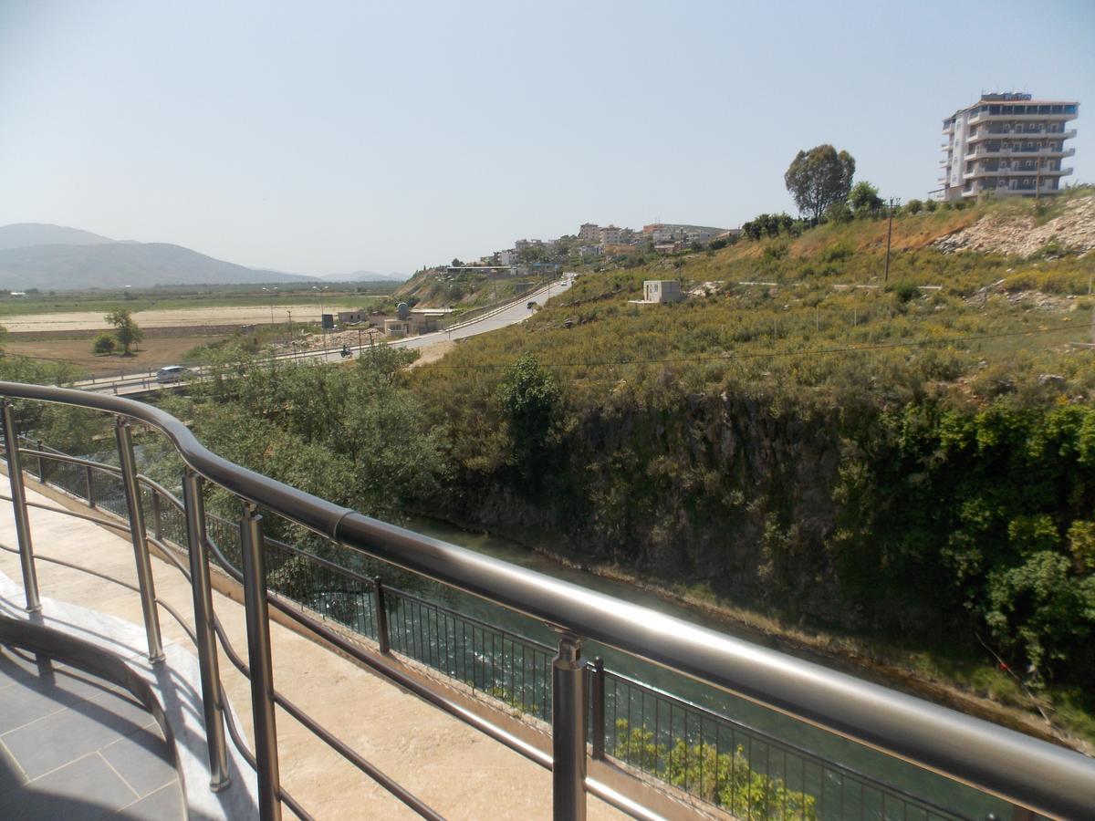 Hotel Irini Sarande Bagian luar foto